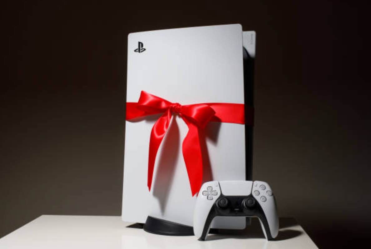 may-choi-game-ps5-thinkpro-03