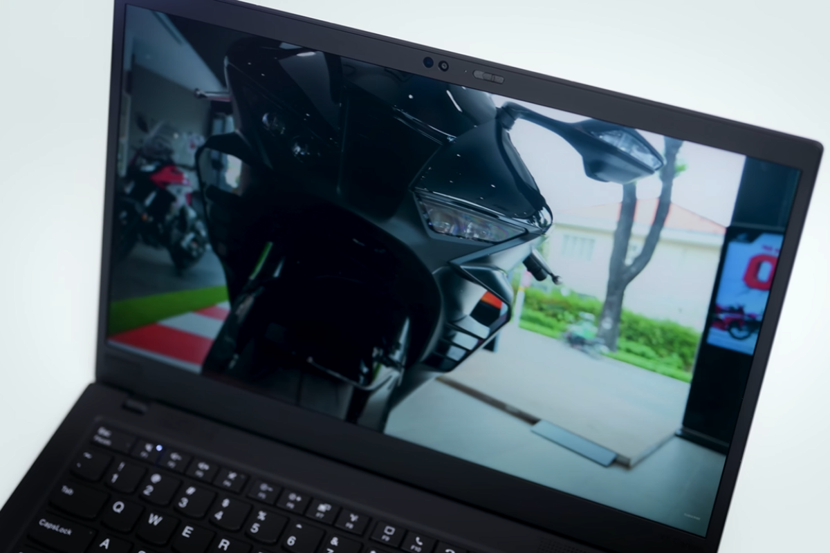 Độ bền Lenovo ThinkPad X1 Carbon Gen 8