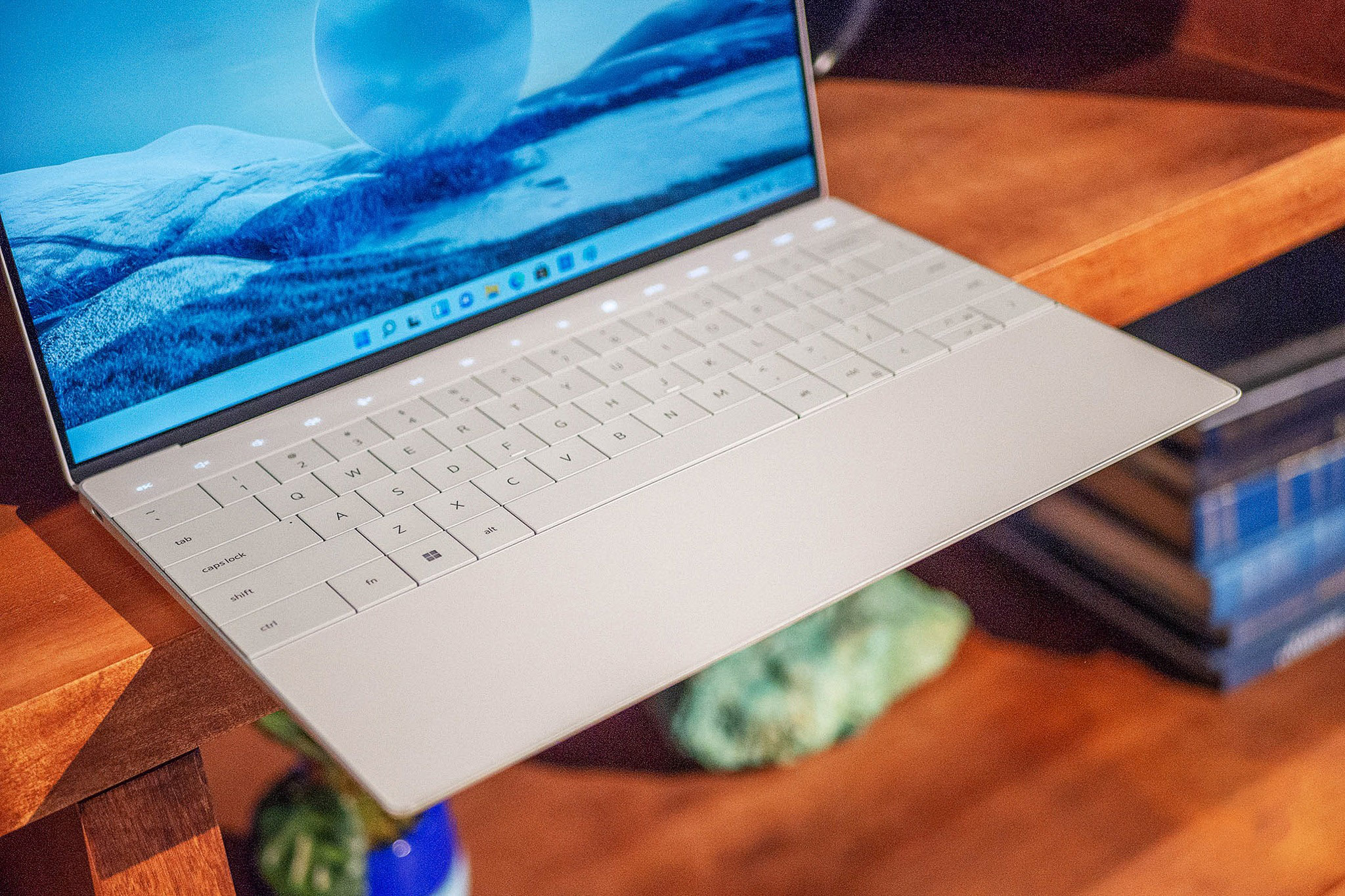 thiet-ke-dell-xps-13-plus-9320