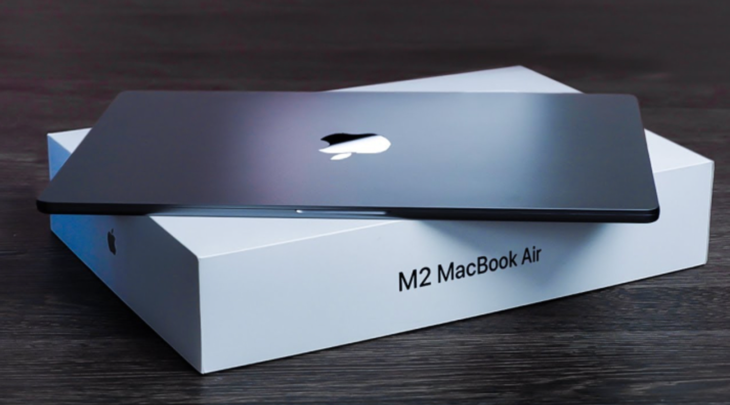 so-sanh-macbook-air-m2-vs-macbook-air-m1-thinkpro-003