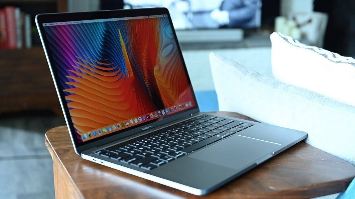 MacBook Pro 13-inch thoát khỏi bờ vực khai tử, sẽ có thế hệ mới chạy chip M3?